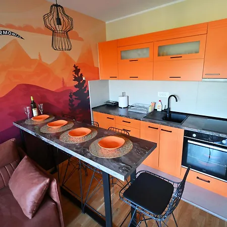 Harmonija Apartment *